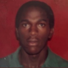 rosesareredvioletsarebluethesejokesaeegettingoldan