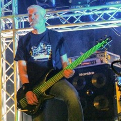 Tino Büttner