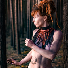 lola-red