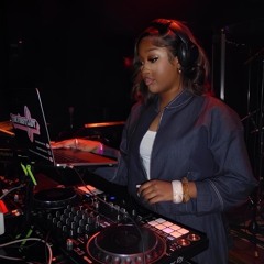 TheFirstLady | DJ