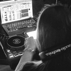 DOGTOOTH remix (Freestyle Scratching)