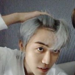 mommy loves jeno