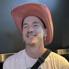 Evan Ward