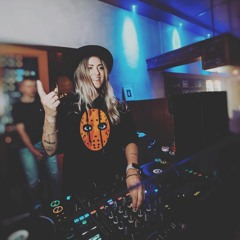 LadyDee