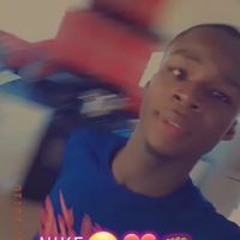 Łïłłbøss Yøgíí