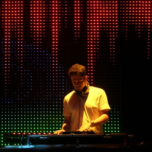 SLAPPER - Nodisco 2013 (DEPECHE MODE Cover)