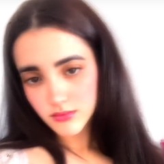 kittiesavecstrawberry