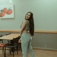 Luci Veliz