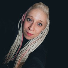 •   Uzyyy   •                      (Mi Mis)