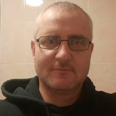 Simon Richards 10