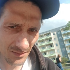 tomlitt82