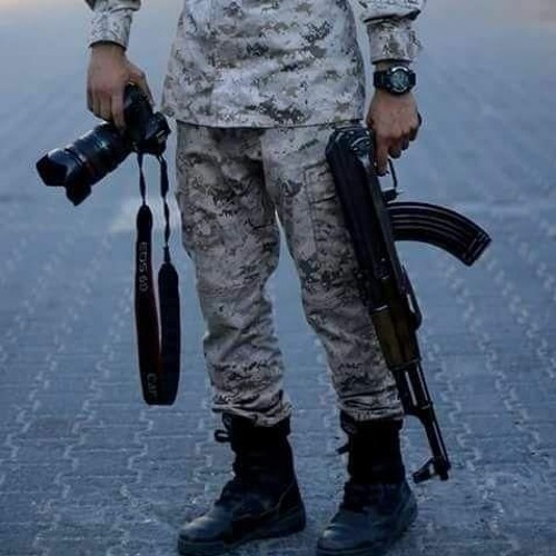 أَفَلَا يَتَدَبَّرُونَ الْقُرْآنَ