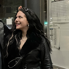 twogirlsonedumb
