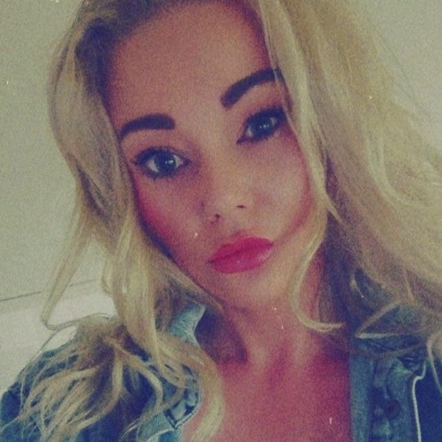 Stream Chelsey Leigh Harrison ♡ music | Listen to songs, albums, playlists for free on SoundCloud