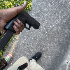 KiKKDOOR 47 (@𝐊𝐢𝐤𝐤𝐃𝐨𝐨𝐫)