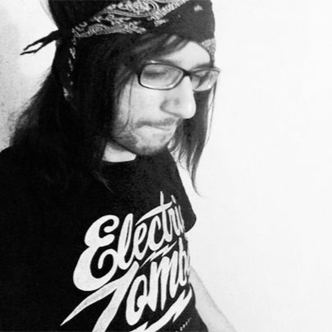 ♫ avatars-000207383092-6sojd8-