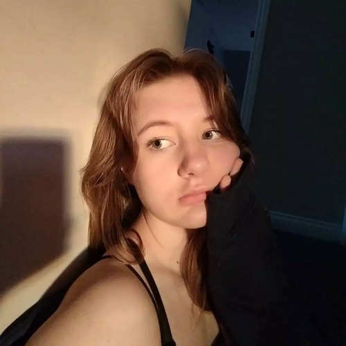 Sophia Fox’s avatar