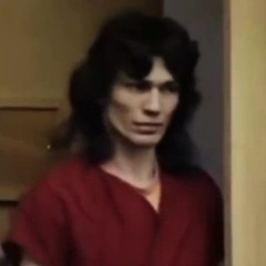 кровь на стенах в моей ванной