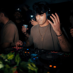Mainstream House/ Tech house