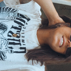 ellie.Fucken.stafford