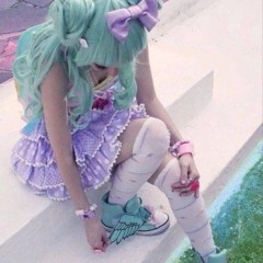 bowkittiskull<33