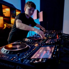 DJ tomino