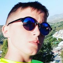 Alejandro Varea De Leon