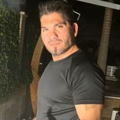 משה מרום