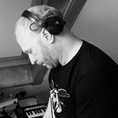DJ Simphonic (Russell Sim)
