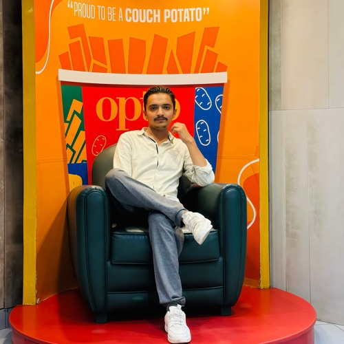 Fayaz Kheshgi Nem Pa Surey Nem Pa Nwar Darta Walar Yam