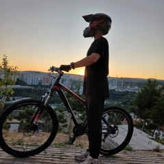MÜCAHİD ÖZÇELİK
