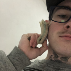 @tattooed_boy_