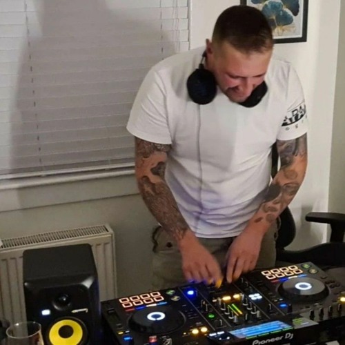 HARDTECHNO