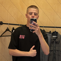 ashton smith