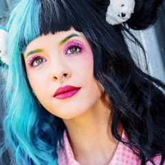 Melaniescharm0