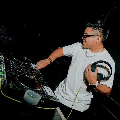 DJ Jhedwar artist photo