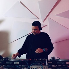 DENN KRAUS