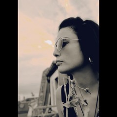 AliceWOunderl@nd🚬
