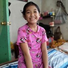 Macy Loubelle Degracia