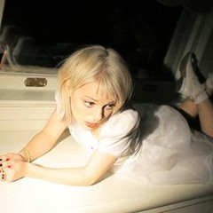 Formal Girl - Mars Argo