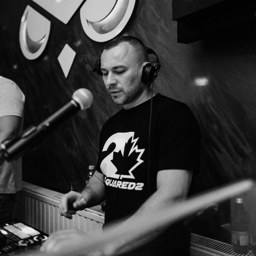 DJ KIKI artist photo