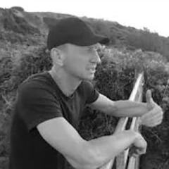 Glen Simister (G-Clef)