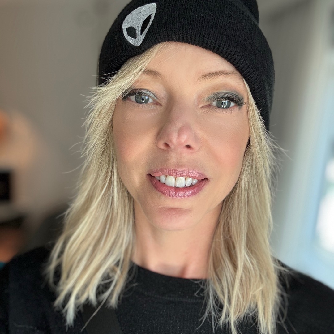 Stream KarinBash music | Listen to songs, albums, playlists for