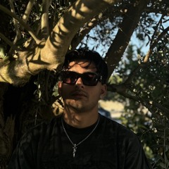 VYPERBOY