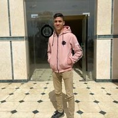 عمر الملا