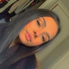 Hayley04