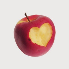 英°