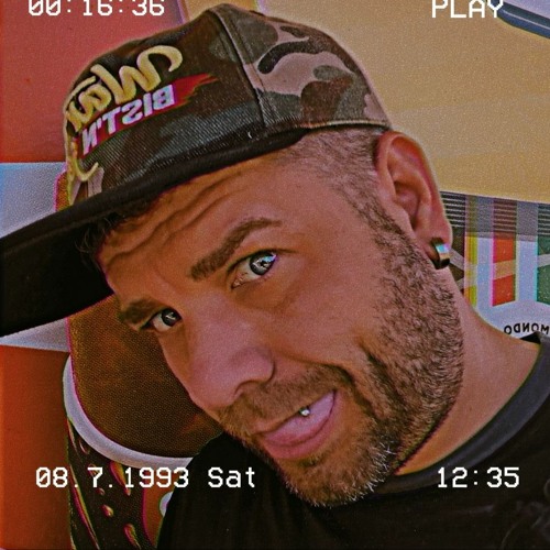 DeeJay Pi’s avatar