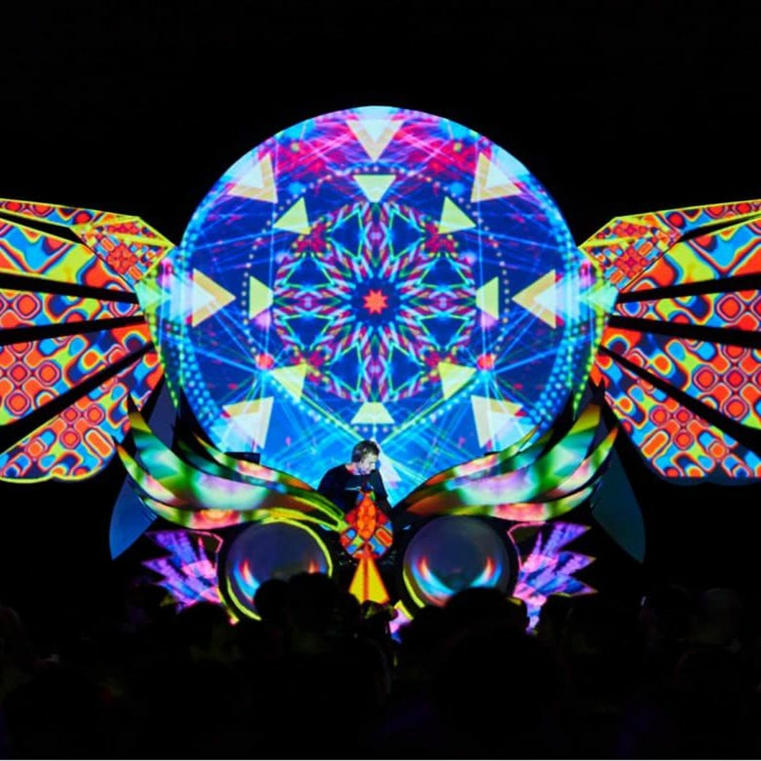 Stream Wavelength music | Listen to songs, albums, playlists for