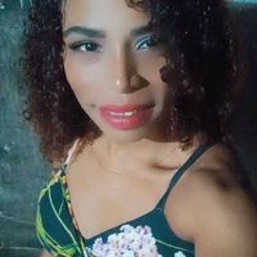 Kerollyn Santos’s avatar